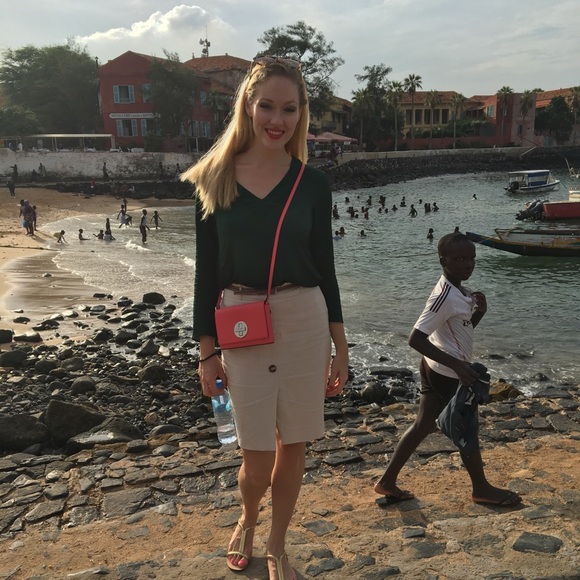 Meet your Posher, Jessica - Picture 6 of 10